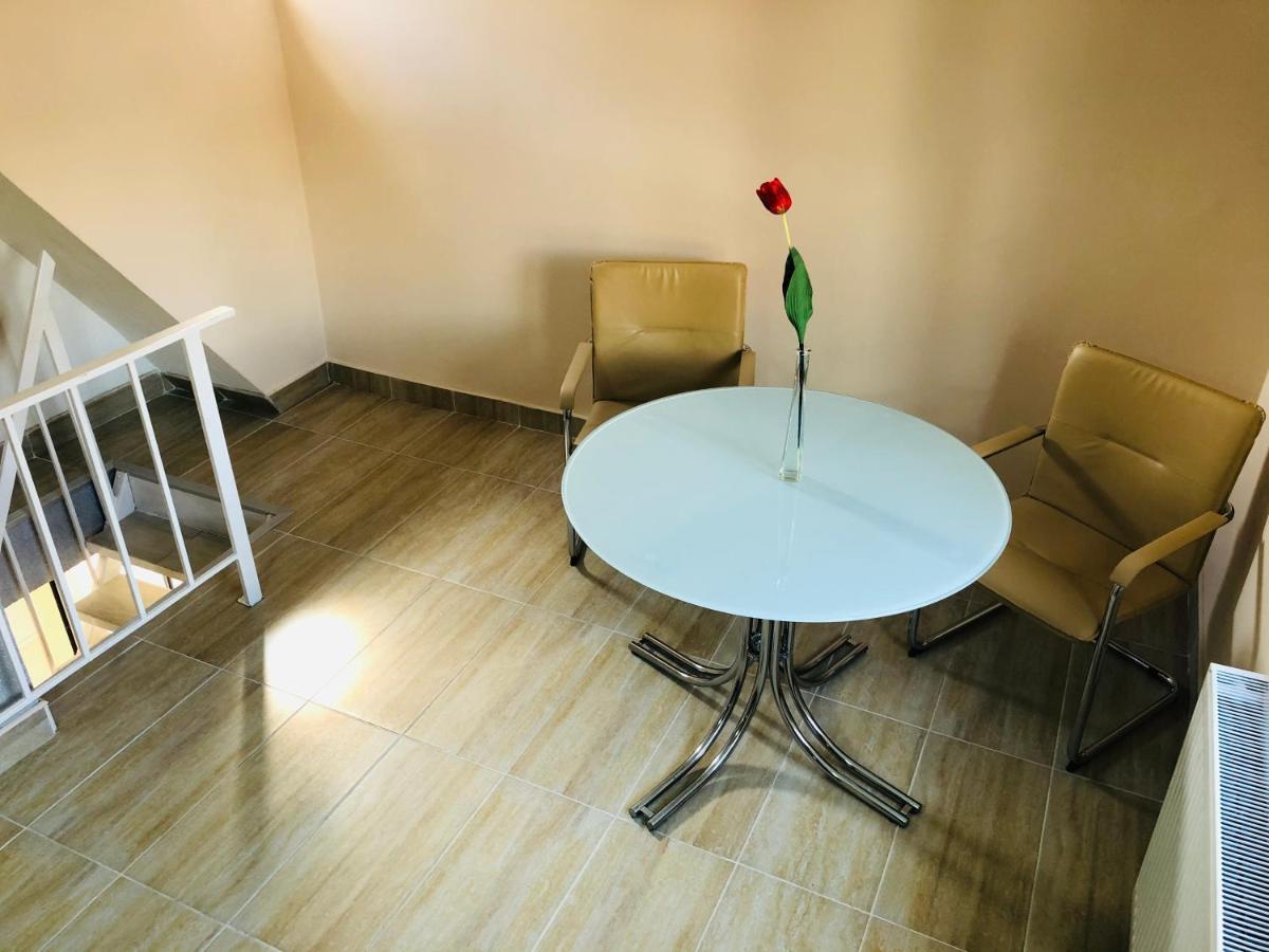 Noblesse Hause 호텔 감메르팅엔 외부 사진