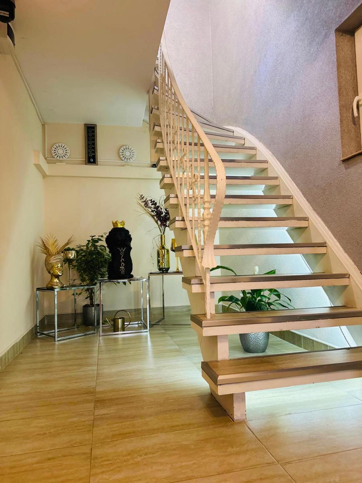 Noblesse Hause 호텔 감메르팅엔 외부 사진