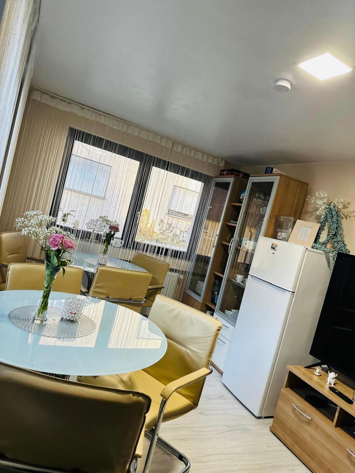 Noblesse Hause 호텔 감메르팅엔 외부 사진
